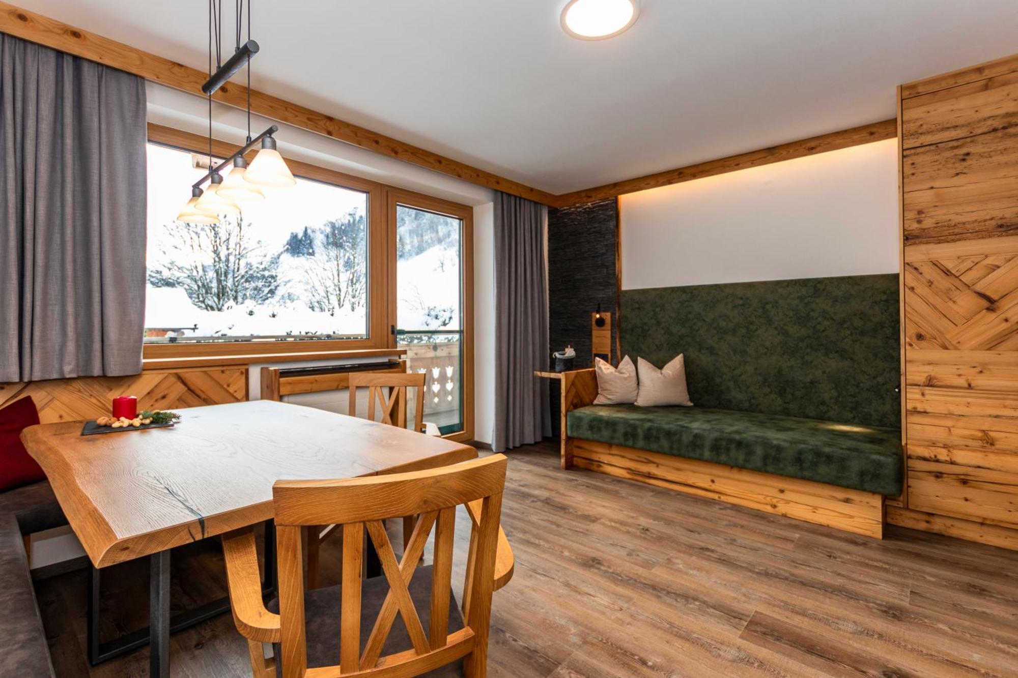 Apartment Gaestehaus Luggau Rauris Exterior photo